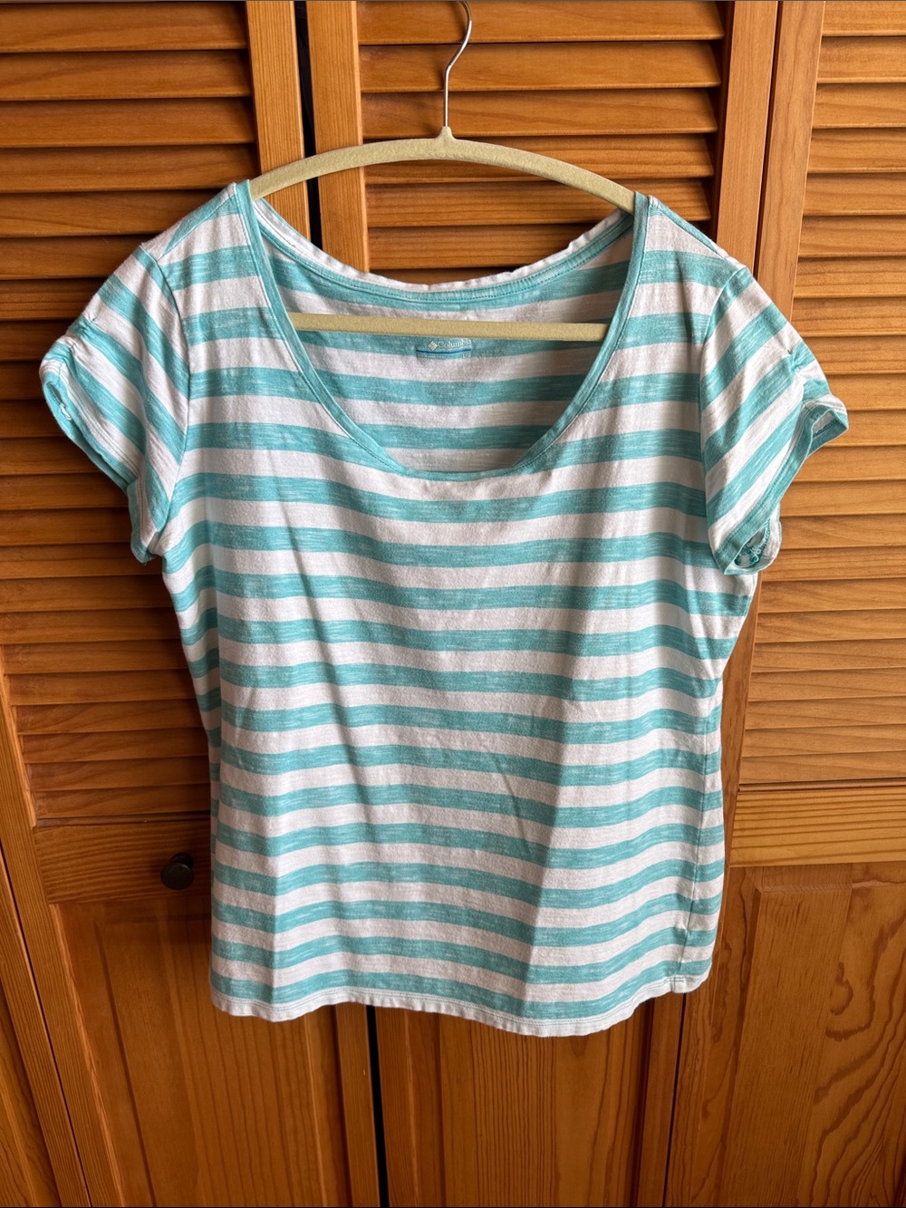 Columbia Striped Scoop Neck Women’s Top - Aqua and White